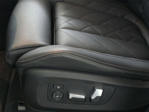 Used 2024 BMW X5 xDrive50e w/ Parking Assistance Package image 31