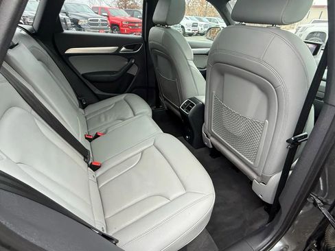 Used 2018 Audi Q3 2.0T Premium Plus image 25