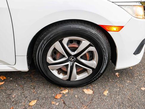 Used 2017 Honda Civic LX image 7