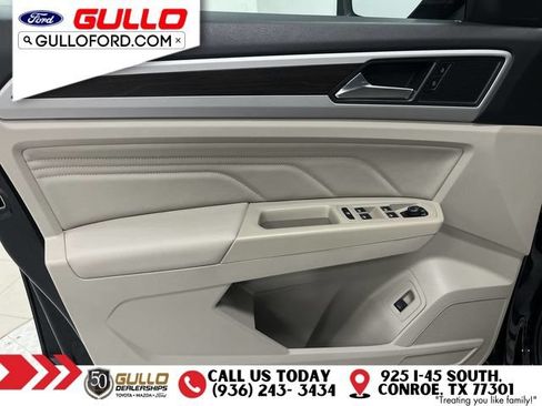 Used 2021 Volkswagen Atlas SE w/ Panoramic Sunroof Package AWD/4WD image 19
