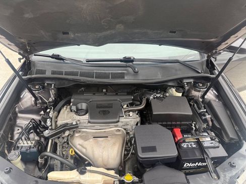 Used 2013 Toyota Camry SE image 19