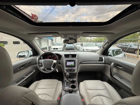 Used 2017 GMC Acadia Limited SLT image 45