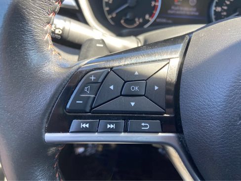 Used 2024 Nissan Altima 2.5 SR FWD image 19