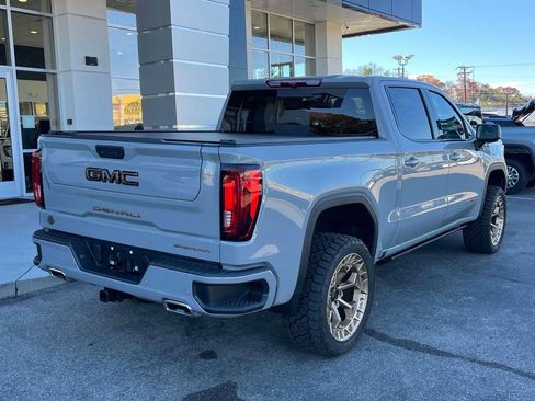 New 2025 GMC Sierra 1500 Denali image 3