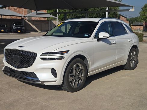 Used 2025 Genesis GV70 2.5T AWD/4WD image 7