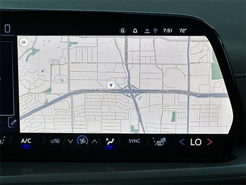 New 2026 Chevrolet Traverse LT w/ Driver Confidence Package image 14