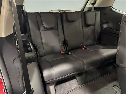 Certified 2025 Subaru Ascent Limited w/ Popular Package #1 image 35