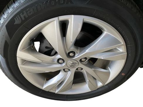 Certified 2024 Buick Encore GX Preferred w/ Comfort Package FWD image 10