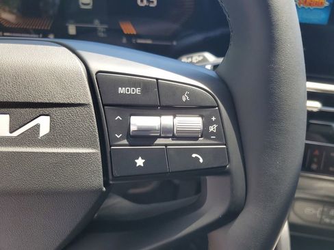 New 2026 Kia Sportage LX image 12