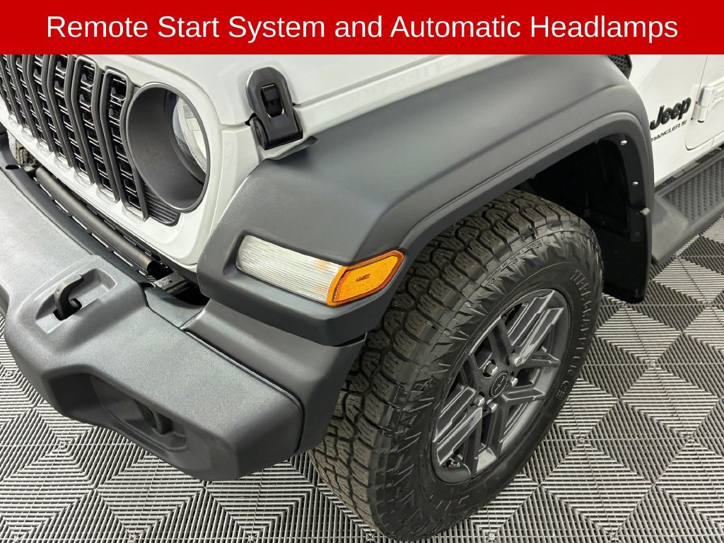 Used 2024 Jeep Wrangler Unlimited Sport AWD/4WD image 15