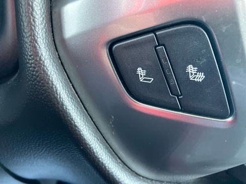 Used 2015 Chevrolet Silverado 1500 LT w/ LT Convenience Package image 25