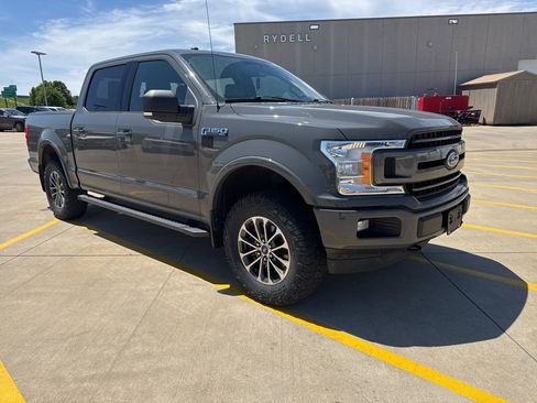 Used 2018 Ford F150 XLT w/ Equipment Group 302A Luxury AWD/4WD image 6