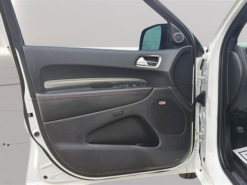 Used 2018 Dodge Durango R/T w/ Technology Group image 17