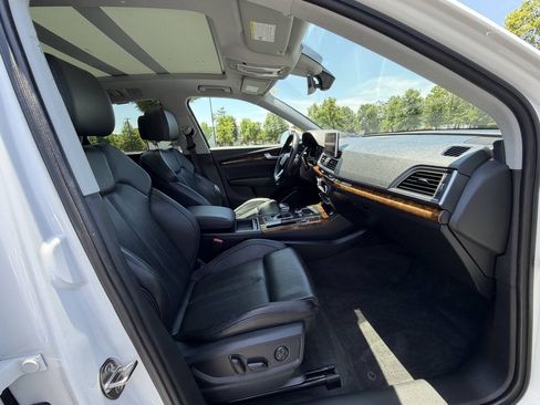 Used 2018 Audi Q5 2.0T Premium Plus w/ Premium Plus Package AWD/4WD image 15