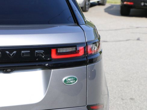 Used 2022 Land Rover Range Rover Velar R-Dynamic S AWD/4WD image 7