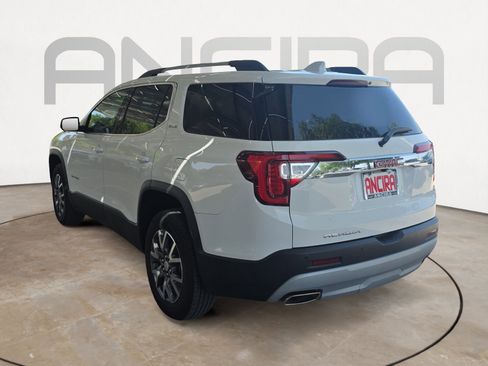 Used 2023 GMC Acadia SLE w/ Driver Convenience Package FWD image 6