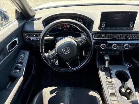 Used 2025 Honda Civic Sport image 13
