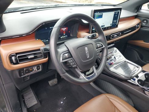 Certified 2023 Lincoln Nautilus Reserve w/ Equipment Group 201A image 13