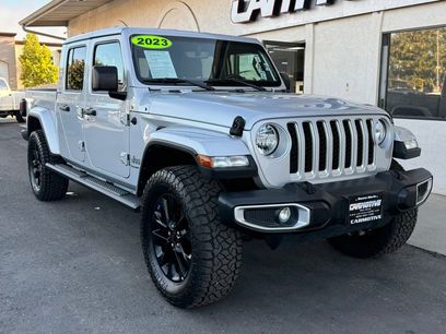 Used 2023 Jeep Gladiator Overland
