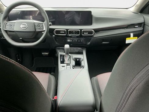 New 2026 Nissan Sentra SR w/ Floor Mat Package image 12
