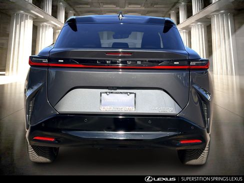 Used 2023 Lexus RZ 450e Premium w/ Technology Package image 6