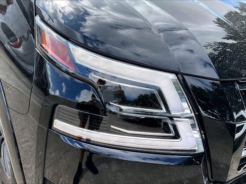 Certified 2024 Nissan Armada SL w/ Midnight Edition Package RWD image 26
