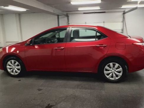 Used 2014 Toyota Corolla LE FWD image 6