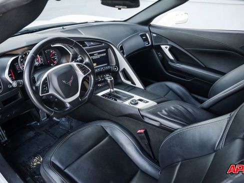 Used 2016 Chevrolet Corvette Stingray Coupe image 3