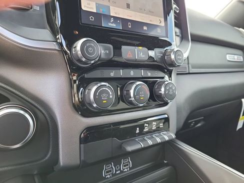 New 2026 RAM 1500 4x4 Crew Cab image 16