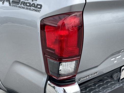 Used 2023 Toyota Tacoma SR5 RWD image 7