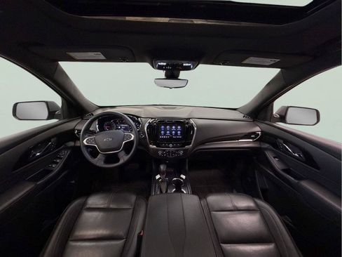 Used 2023 Chevrolet Traverse RS w/ LPO, Floor Liner Package AWD/4WD image 30