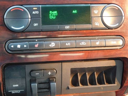 Used 2008 Ford F350 Lariat AWD/4WD image 12