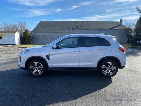 New 2025 Mitsubishi Outlander Sport ES image 9