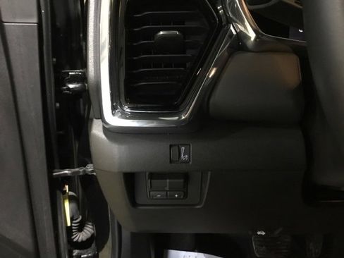 Used 2023 GMC Canyon Elevation w/ Convenience Package image 40