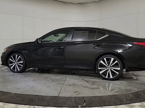 Used 2022 Nissan Altima 2.5 SR image 5