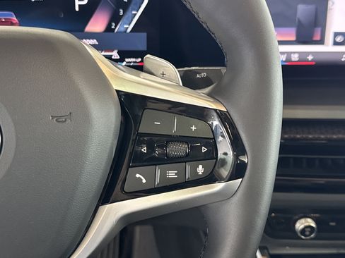 Used 2025 BMW 230i Coupe image 19