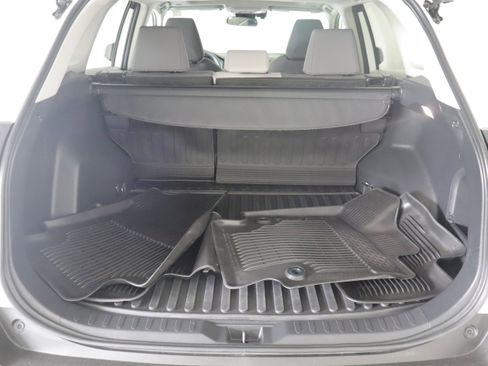 Used 2024 Toyota RAV4 XLE w/ Convenience Package AWD/4WD image 18