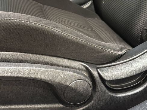 Used 2017 Kia Forte LX FWD image 20