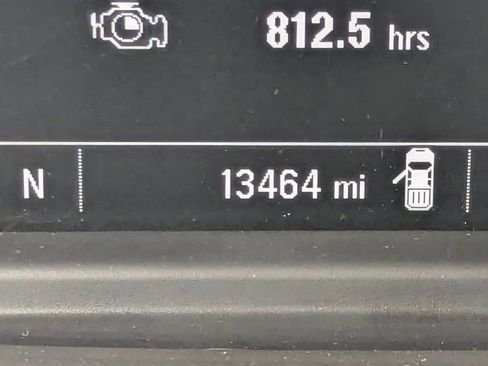 Used 2025 Chevrolet Silverado 1500 Custom image 35