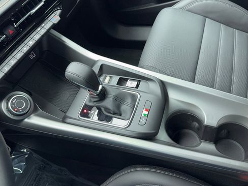 New 2025 Alfa Romeo Tonale w/ Premium Package image 26