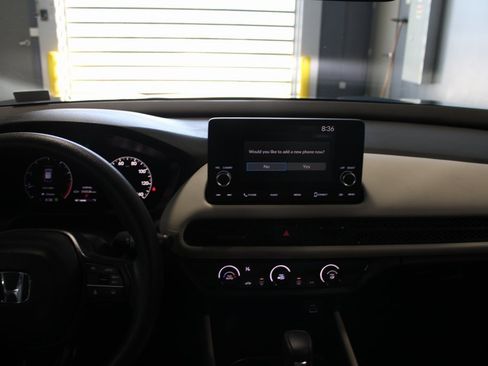 Certified 2023 Honda HR-V LX image 22