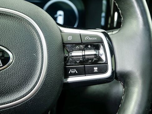 Used 2021 Kia Sorento SX image 12