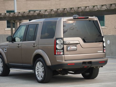Used 2015 Land Rover LR4 HSE LUX image 19