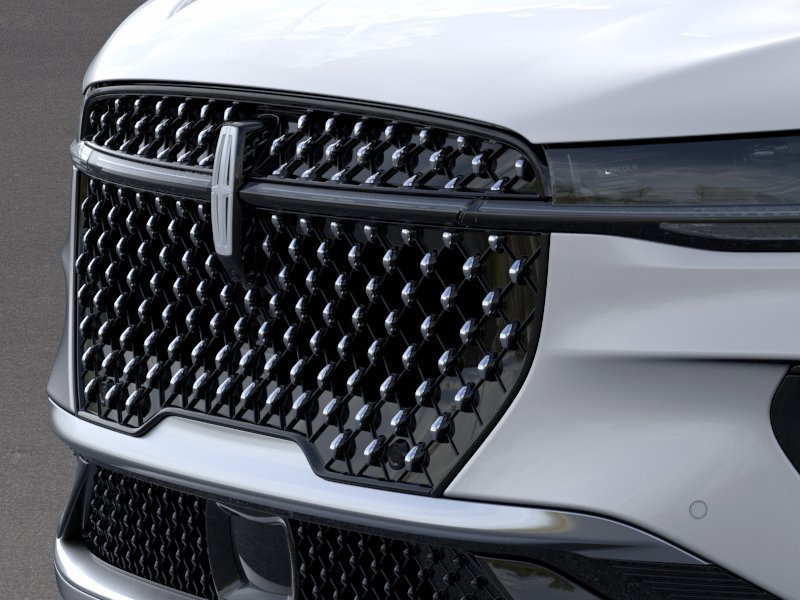 New 2026 Lincoln Nautilus Reserve AWD/4WD image 17