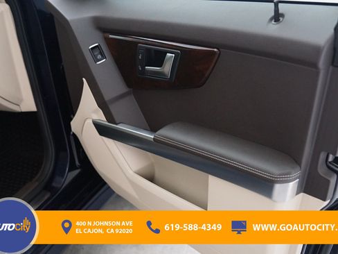 Used 2014 Mercedes-Benz GLK 250 BlueTEC 4MATIC image 16