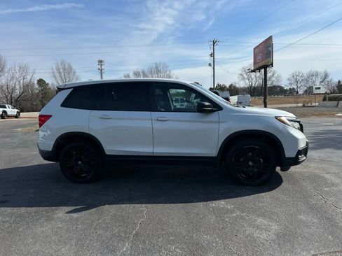 Used 2021 Honda Passport Sport image 6