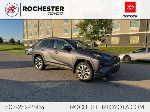 Used 2022 Toyota RAV4 Limited w/ Limited Grade Weather Package AWD/4WD image 1