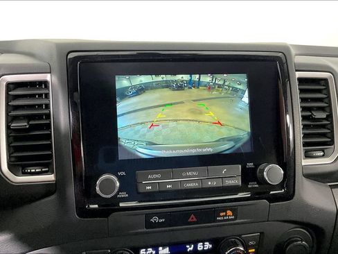 Used 2024 Nissan Frontier SL w/ Technology Package RWD image 29