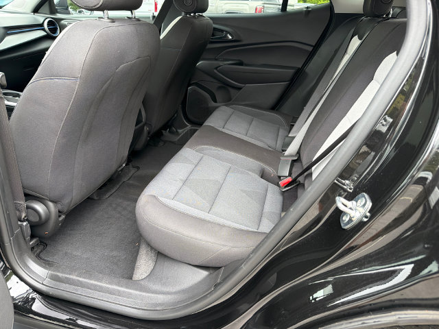 Used 2026 Chevrolet Trax LS w/ LS Convenience Package FWD image 20