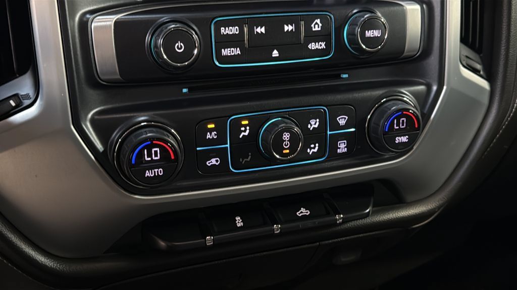 Used 2018 GMC Sierra 1500 SLE AWD/4WD image 30